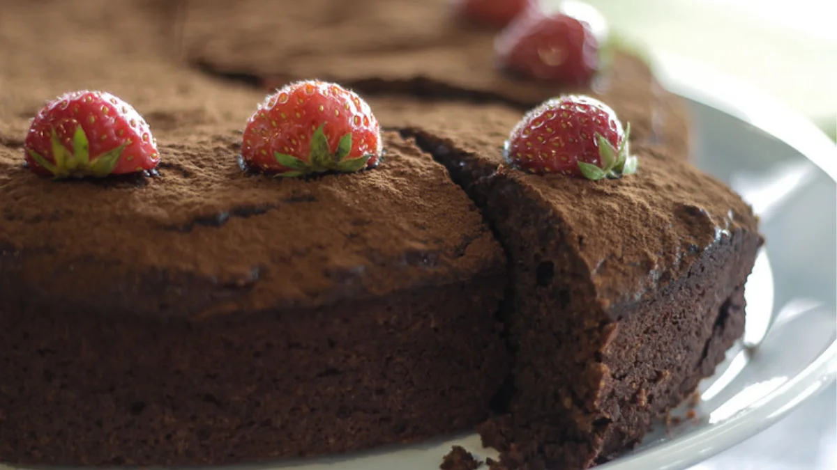 _bolo de chocolate sem farinha delicioso