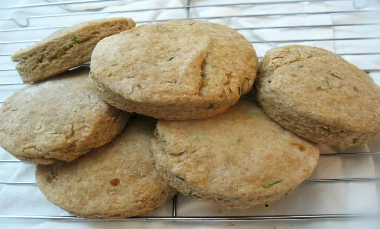 Biscoitos de farinha de trigo com apenas 3 ingredientes muito econômica