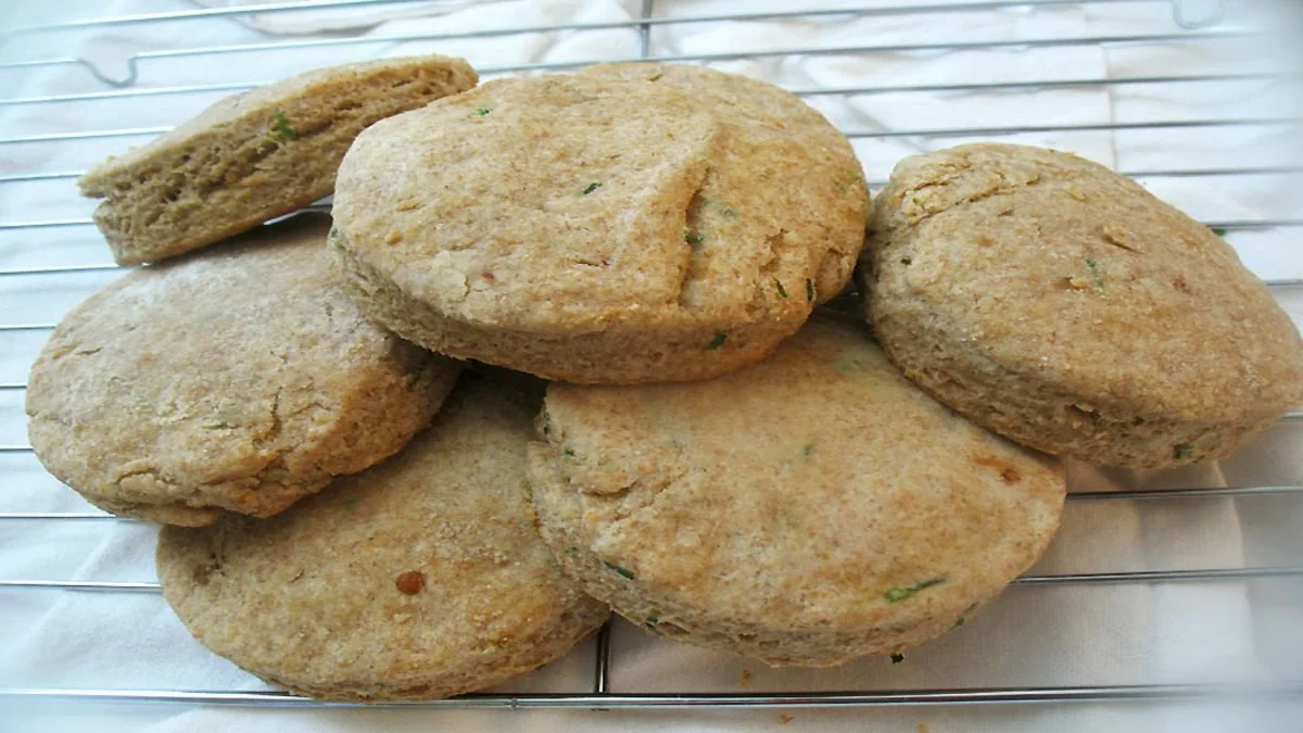 Biscoitos de farinha de trigo com apenas 3 ingredientes muito econômica