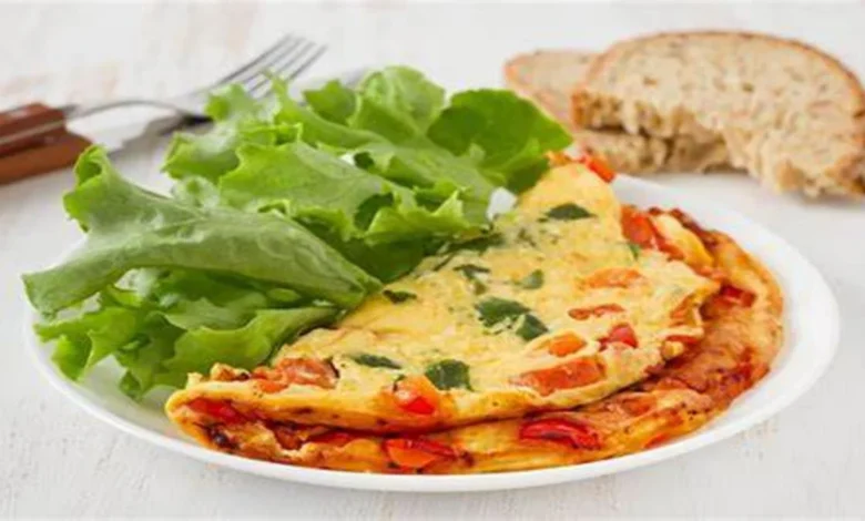 Como fazer um omelete de berinjela simples e perfeito para seu almoço