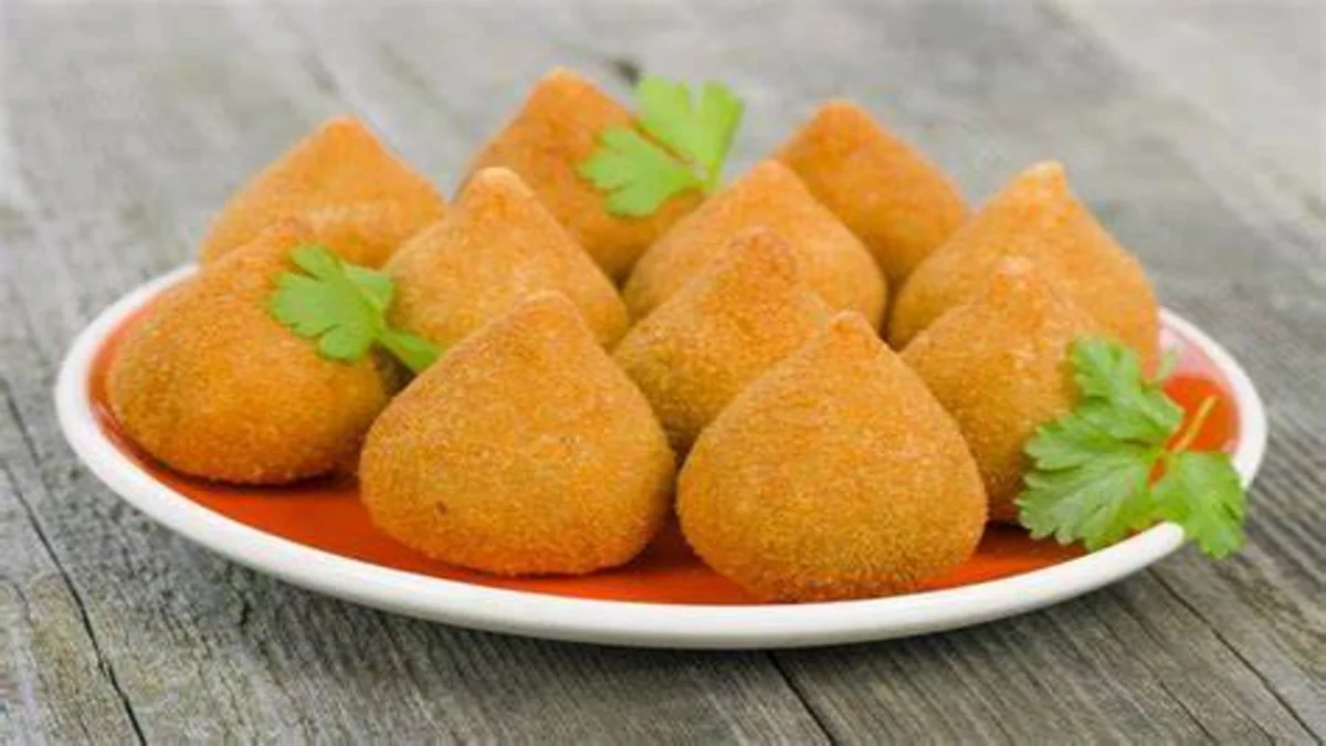 Coxinha de frango que vai surpreender é simples de fazer