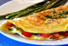Receita pra café da manhã de omelete de frigideira; simples e fácil