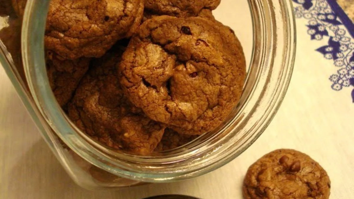 Sobremesa com 3 ingredientes biscoito e chocolate em 30 minutos