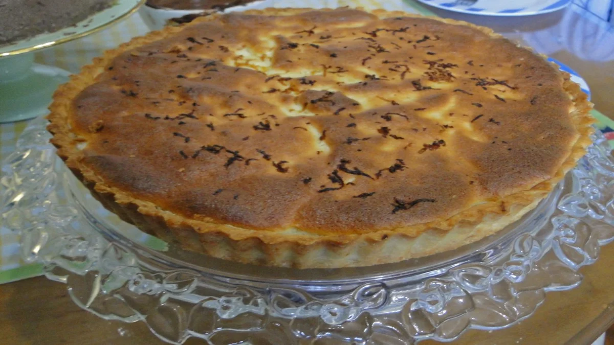 Torta de limão com suspiro bem simples de fazer e vai surpreender