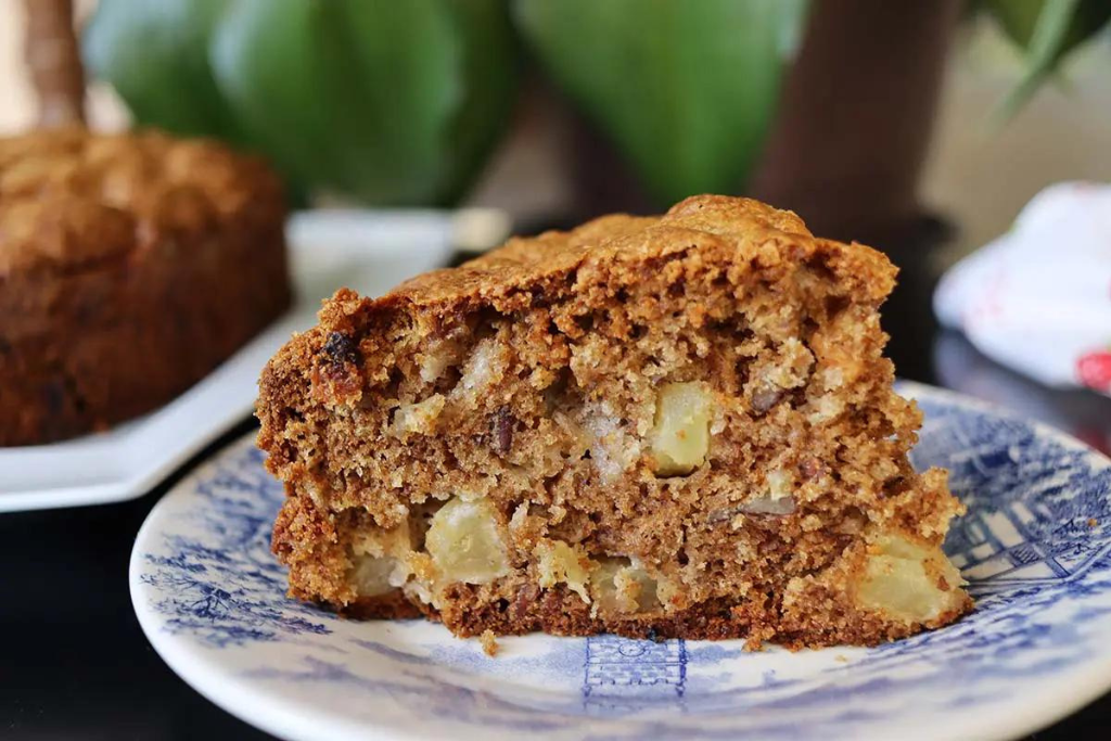 Bolo de maçã com canela