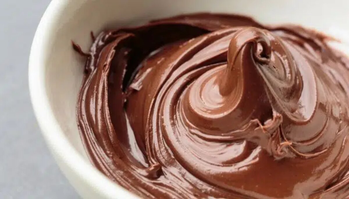 Recheio de chocolate cremoso https://receitasdepesos.com.br/