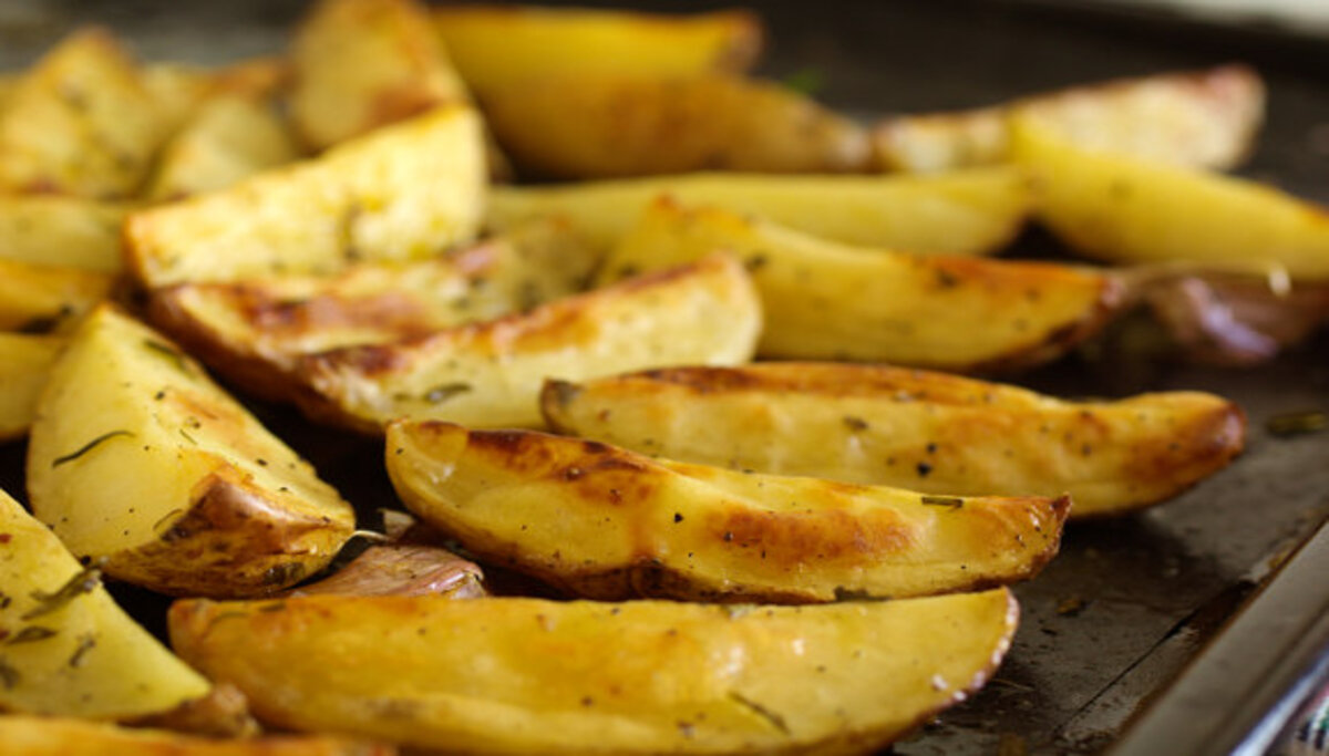 Batata Rústica na AirFryer cincoquartosdelaranja.com