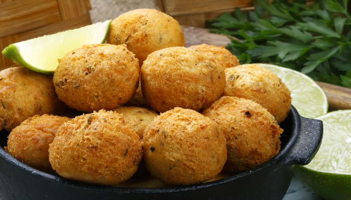 Bolinho De Mandioca Frito pxhere.compxhere.com