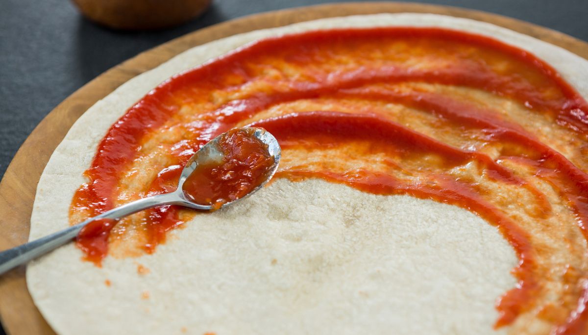 Massa de Pizza Caseira imagem: Canva Pró
