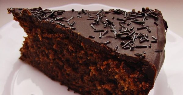 Torta de Chocolate Sem Leite Condensado